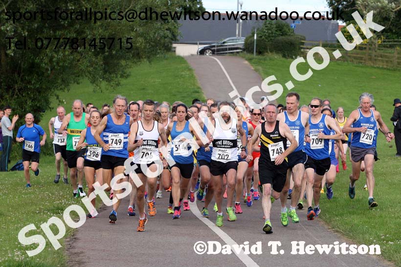 Veterans and womens Sunderland 5k Road Race. Photo: David T. Hewitson/Sports for All Pics